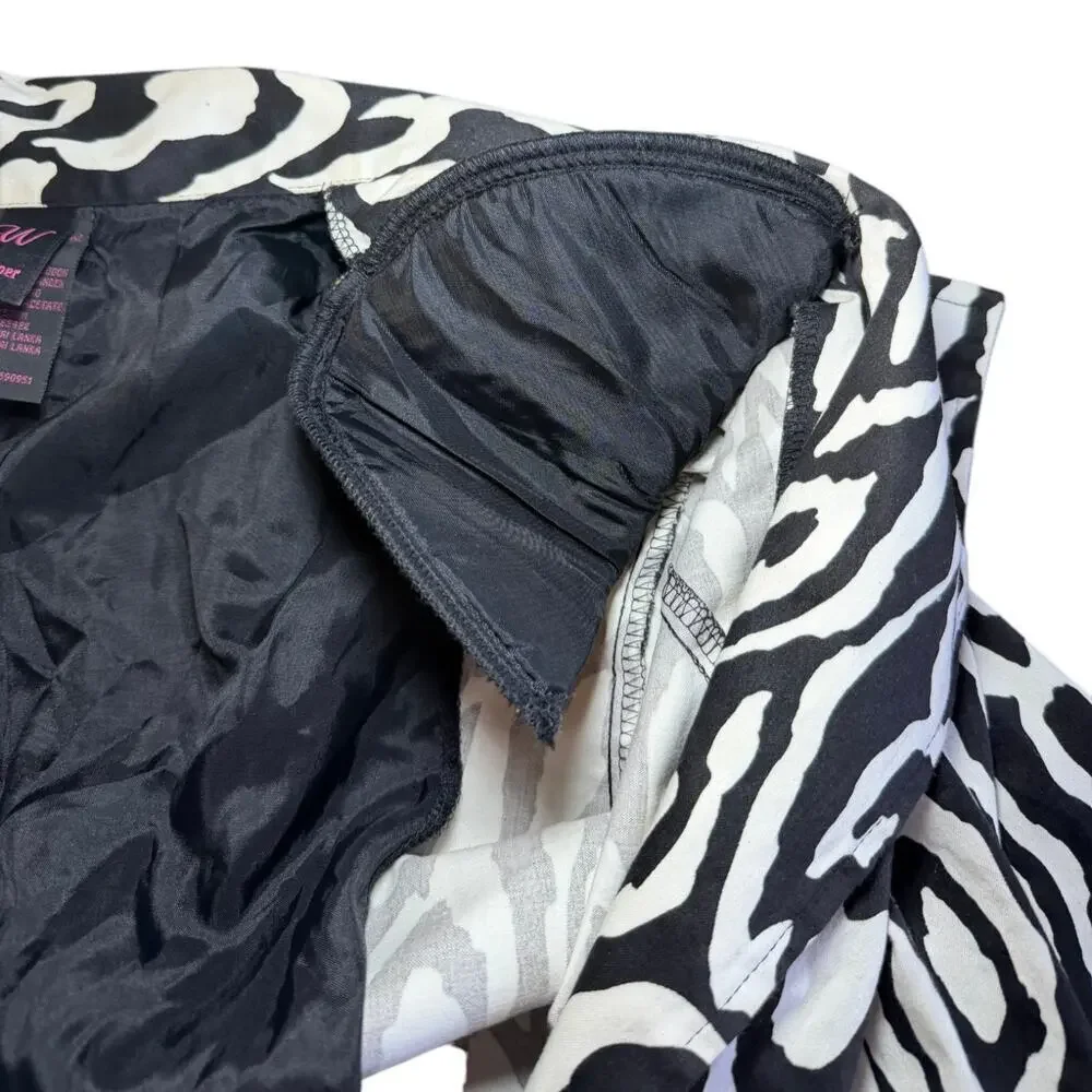 Wrapper Black and White Zebra Print Trench Coat Size Medium